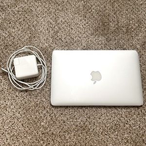 COPY - MacBook Air